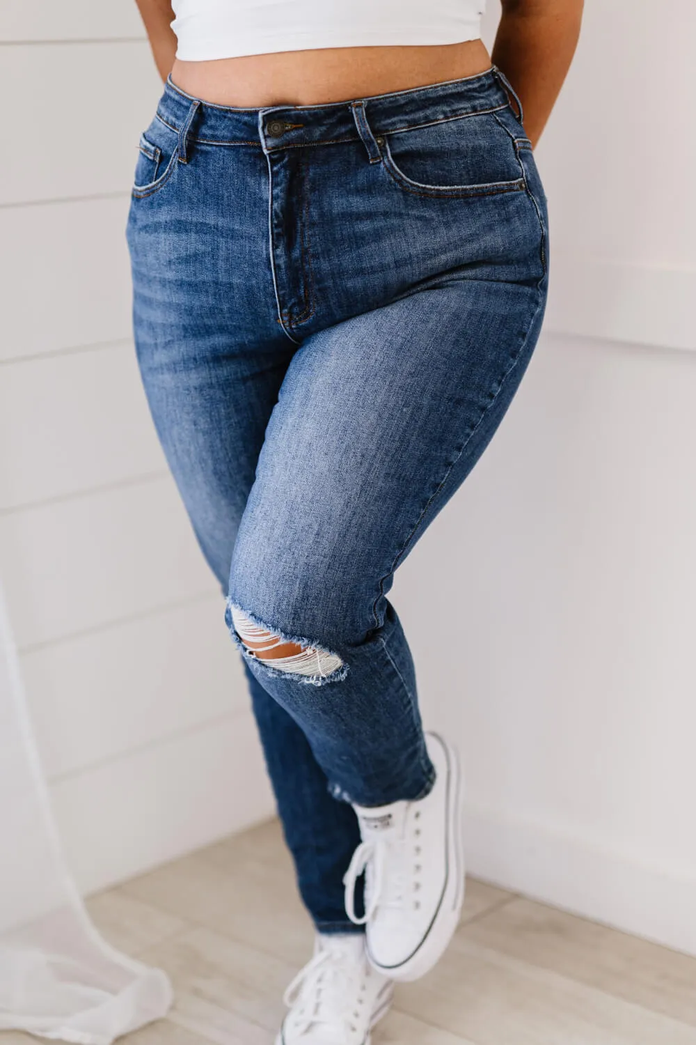 Amber Full Size Run High-Waisted Distressed Skinny Jeans