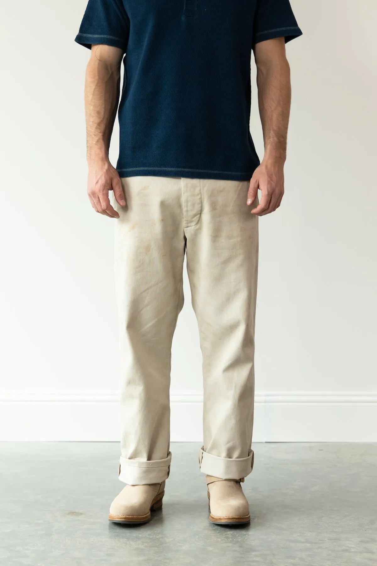 Field Distressed Beford Cord Pant - Stone