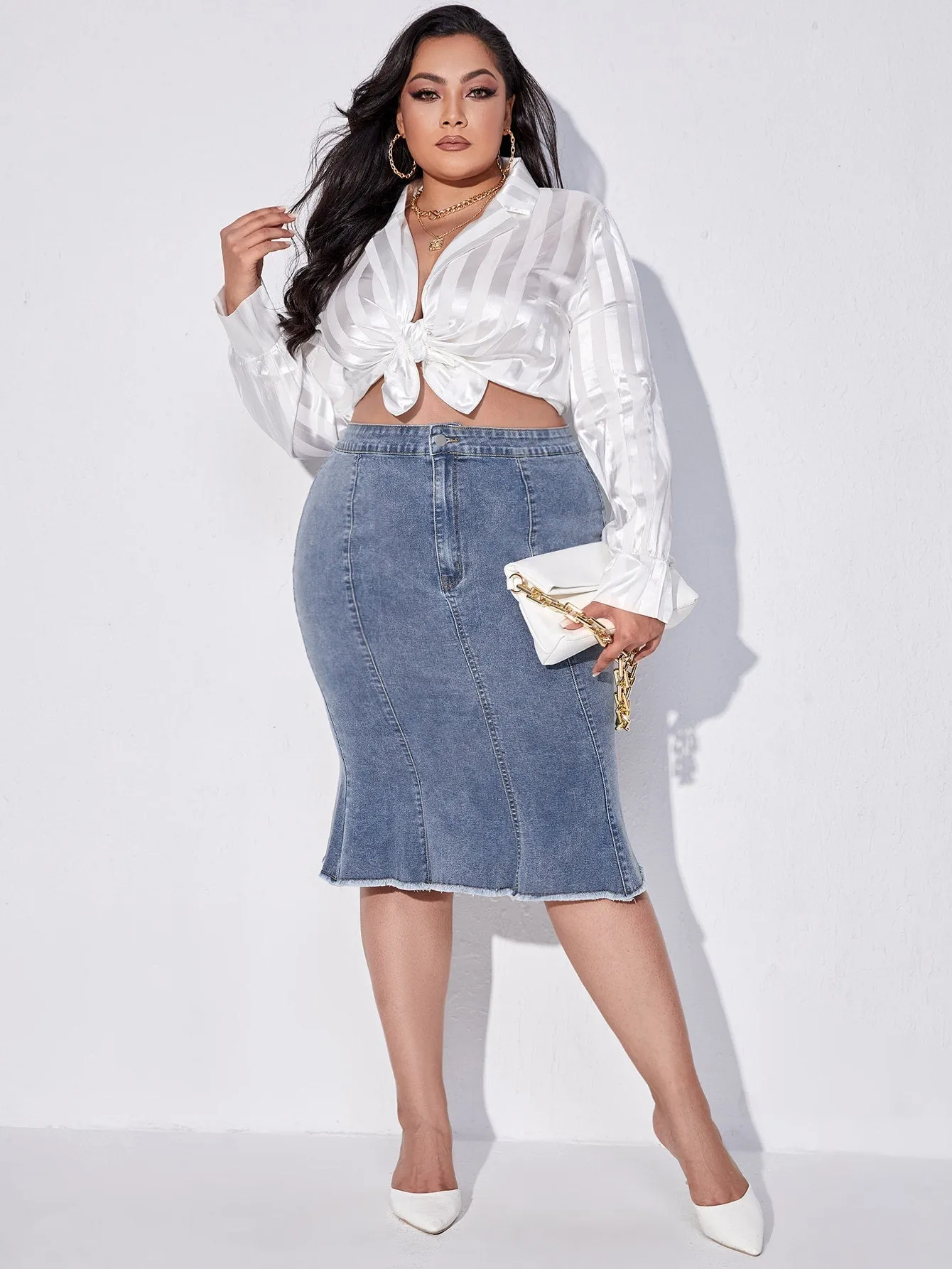 Plain Raw Hem High Waist Midi Plus Size Denim Skirt
